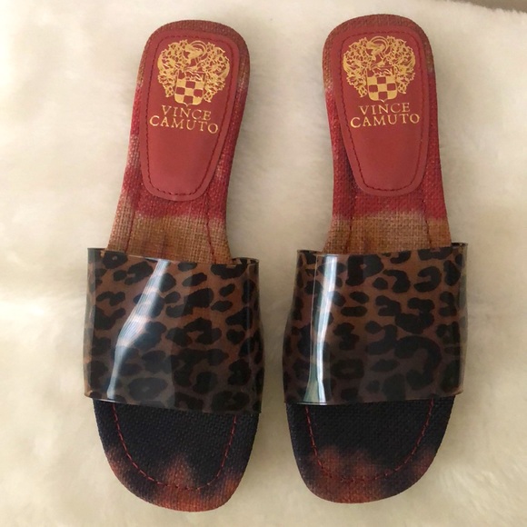 Vince Camuto Prtindal Transparent  Slide - Picture 2 of 6